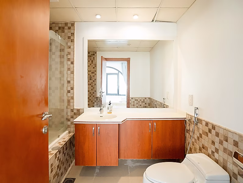 INVEST NOW! | FURNISHED 1BR | TITLE DEED - Photo 9