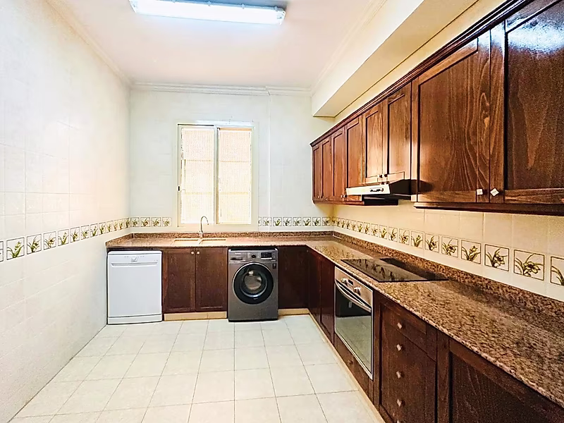 STYLISH 2-BEDROOM APARTMENT | AL SADD - Photo 4