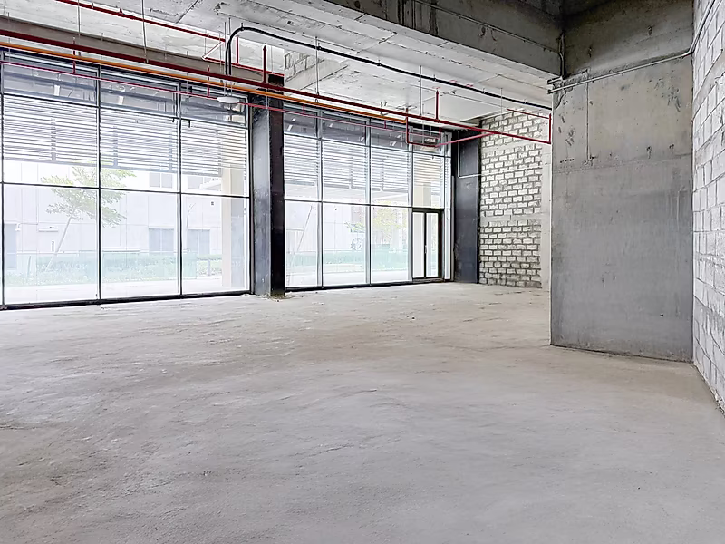 Premier Retail Space with Exquisite Design - Photo 1