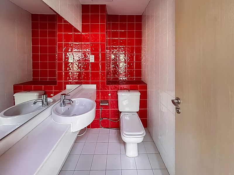 Premium 495 SQM Half-Floor Office | Fully Fitted | - Photo 6