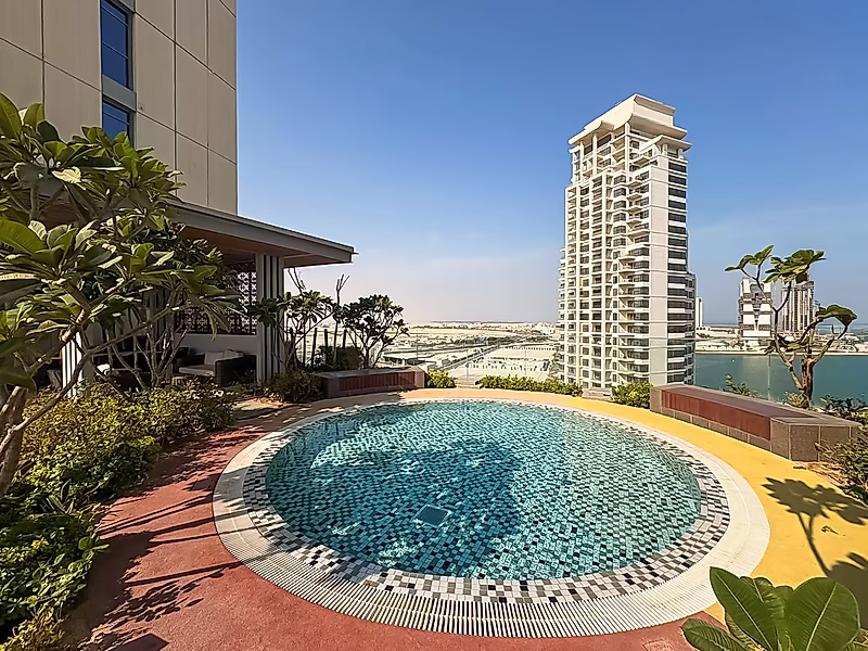 Luxury 4 Bedroom+maid Sea View Penthouse | with 6 years payment plan - Photo 15