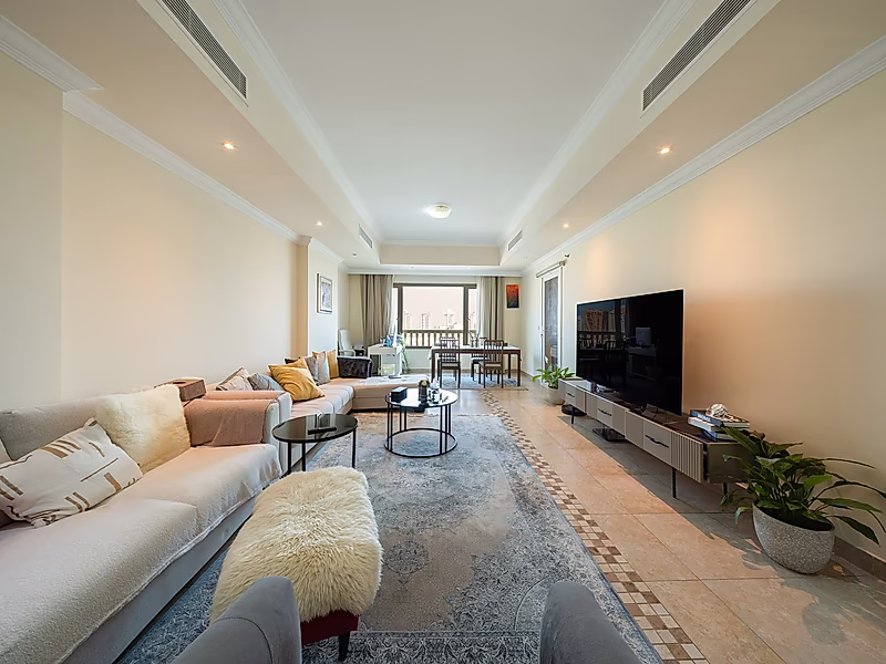 Best Deal | Luxury 2-Bedroom Apartment | Full Marina View | High Floor | Best Deal in The Pearl - Photo 1