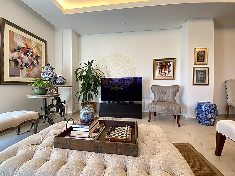 Beachfront Apartment for Sale in Viva Bahriya, The Pearl-Qatar | Sea View, Direct Beach Access & High ROI Investment Property - Photo 2