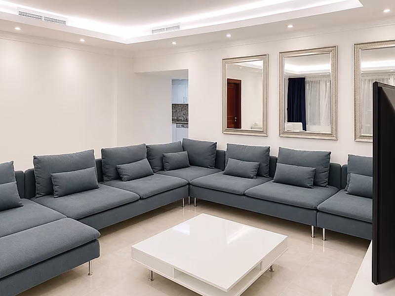 Premium Family Home | 3+Maid with Unique Layout & Panoramic Views in The Pearl - Photo 7