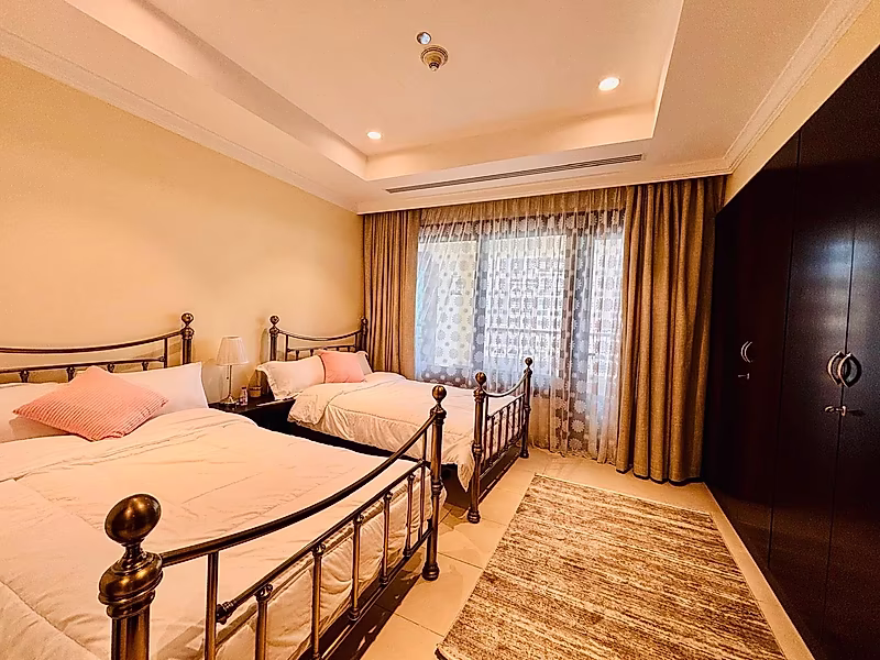 WELL-MAINTAINED 2 BEDROOMS WITH ROI READY - Photo 3