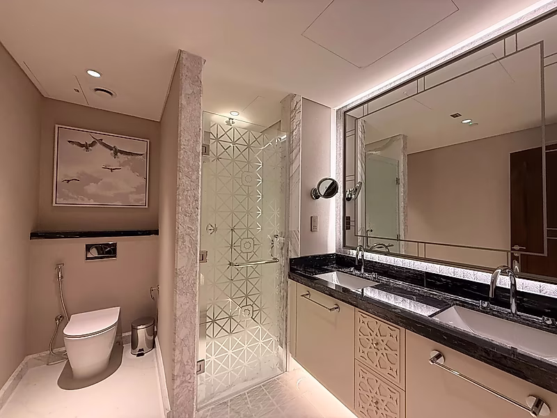 HOT DEAL IN ST. REGIS MARSA ARABIA | LUXURIOUS 2BR+MAID | HIGH FLOOR - Photo 3