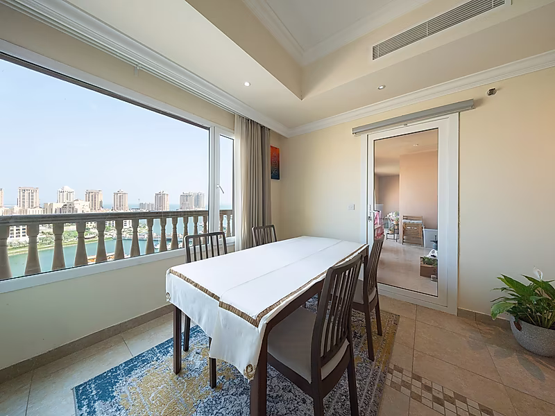 Best Deal | Luxury 2-Bedroom Apartment | Full Marina View | High Floor | Best Deal in The Pearl - Photo 11