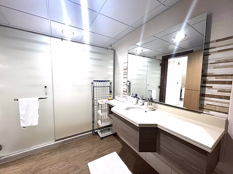 Catch your Luxurious 1BR with bills a with best rate in the market - Photo 10