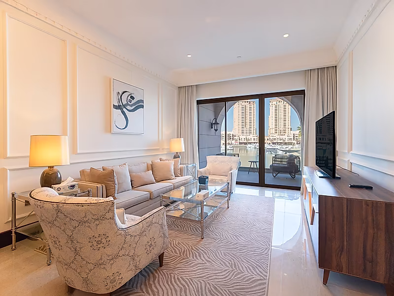 BEAUTIFUL 1 BEDROOM | LUXURIOUS LIVING SPACE | ST. REGIS MARSA ARABIA - Photo 1