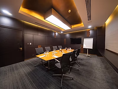 Sophisticated Office Space | Modern Design