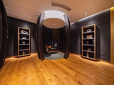 Sophisticated Office Space | Modern Design