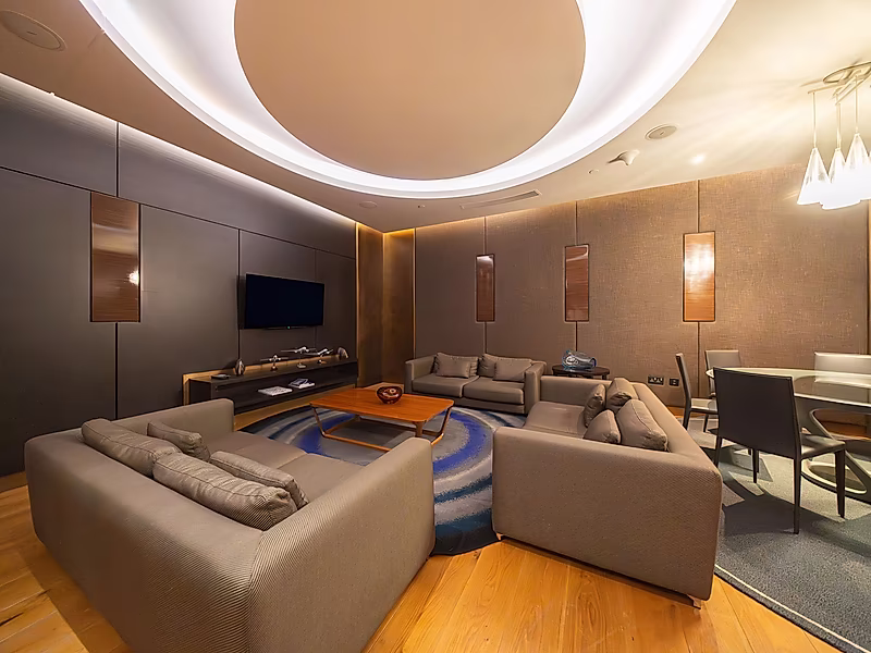 Sophisticated Office Space | Modern Design - Photo 5