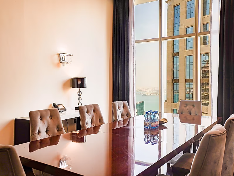 LUXURIOUS 2 BEDROOM IN WEST BAY-ALL BILLS INCLUDED - Photo 5