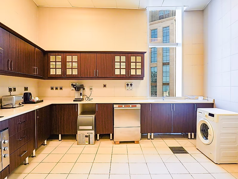 LUXURIOUS 2 BEDROOM IN WEST BAY-ALL BILLS INCLUDED - Photo 7
