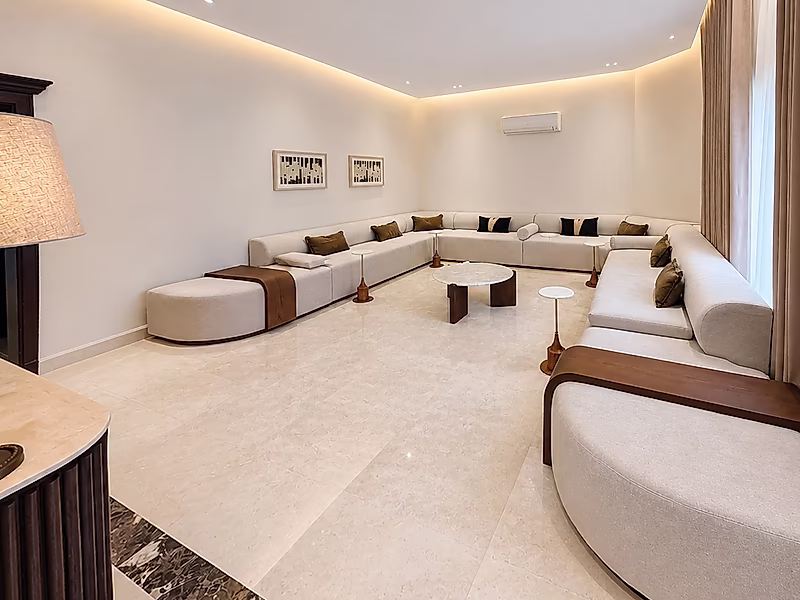 Spacious, Elegant & Independent Villa for sale - Photo 5