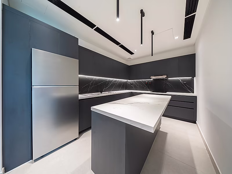 OWN A LUXURY 2BR+MAID WITH PLAN UNTIL 2030 - Photo 4