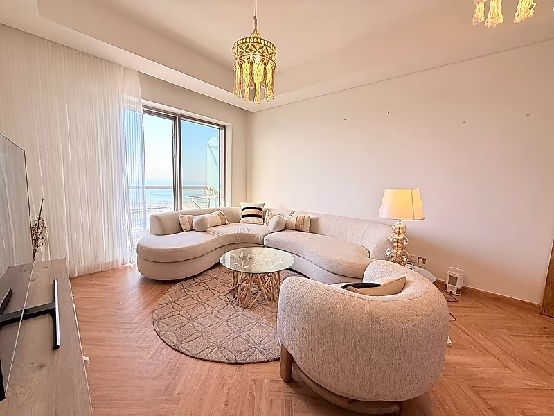 1BR+MAID | ELEGANT LIVING | LUSAIL WATERFRONT - Photo 1