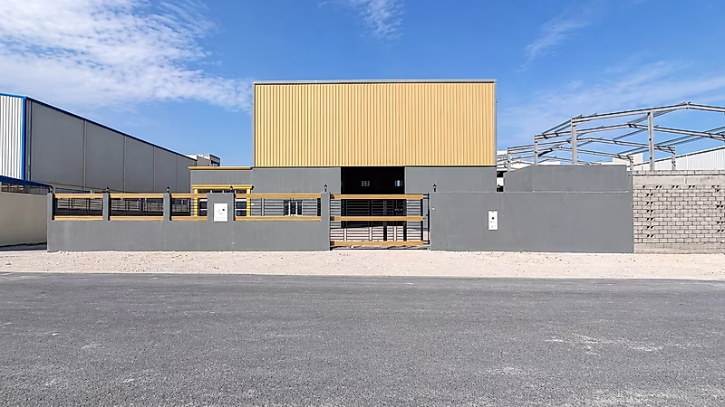 Food Warehouse for Sale in Birkat Al Awamer - Photo 1