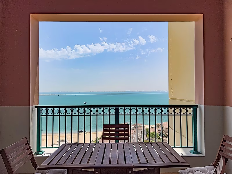 GREAT INVESTMENT | FURNISHED 2 BEDS | BEACH ACCESS - Photo 2