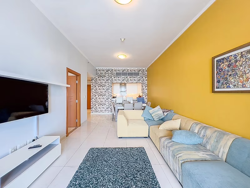 GREAT INVESTMENT | FURNISHED 2 BEDS | BEACH ACCESS - Photo 1