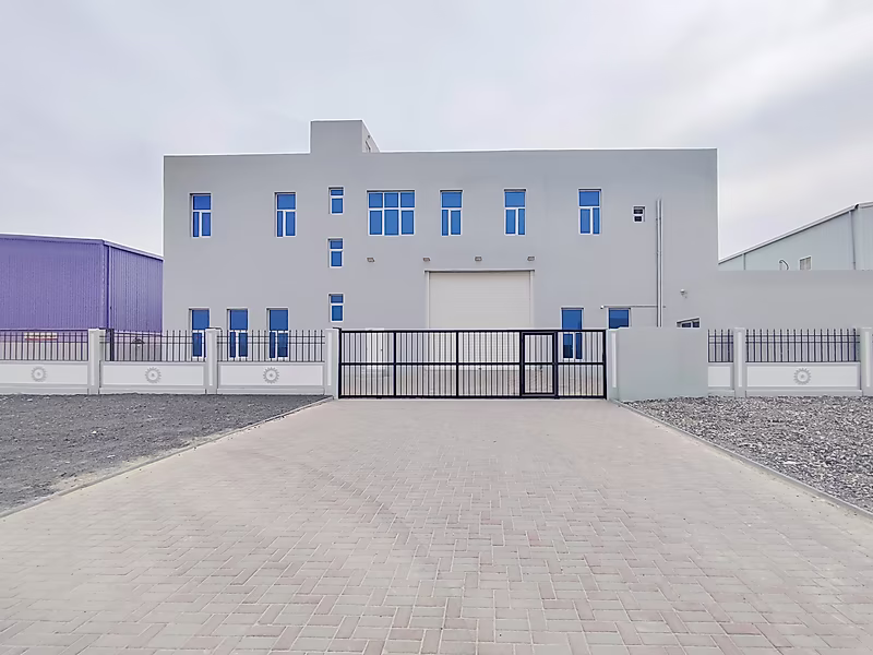 Brand New Plastic Factory for Rent, New Industrial - Photo 1