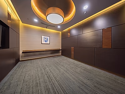 PRIVATE OFFICE IN 5-STAR HOTEL BUSINESS CENTRE