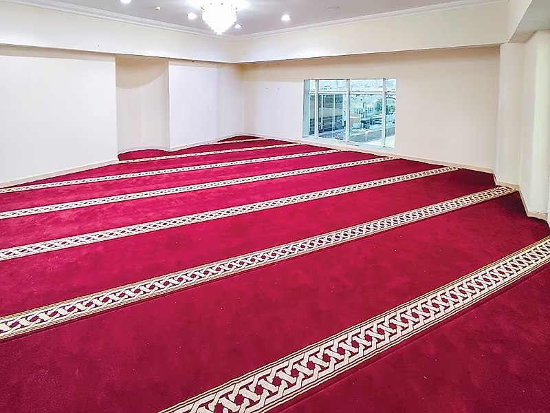 للإيجار مبنى تجاري مفروش بالكامل - Photo 19