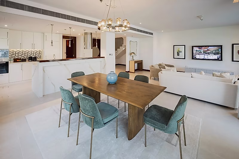 High ROI Branded Residence | 3+Maid Duplex with Beach Access & 5-Year Payment Plan - Photo 1