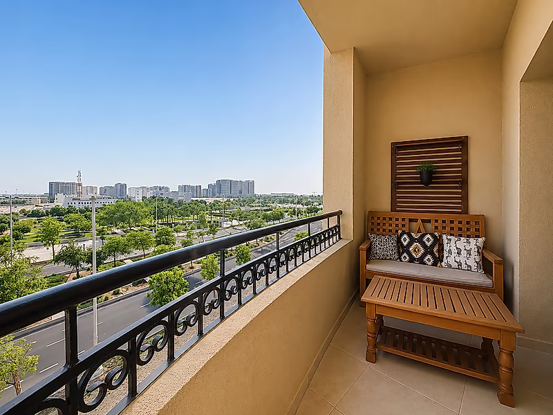 Premium 3BHK in Fox Hills – Fully Furnished with 2 Balconies - Photo 2