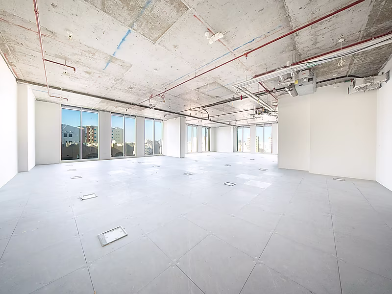 READY OFFICE SPACE IN AL DOHA AL JADEED - Photo 1