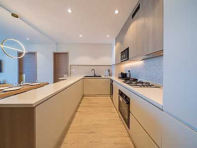 BILLS IN! EXCLUSIVE 2-BR APARTMENT | WATERFRONT