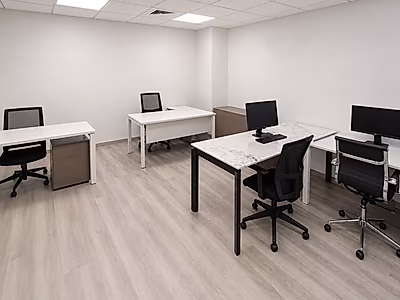 Luxury Fitted Office for Rent | Prime Amenities