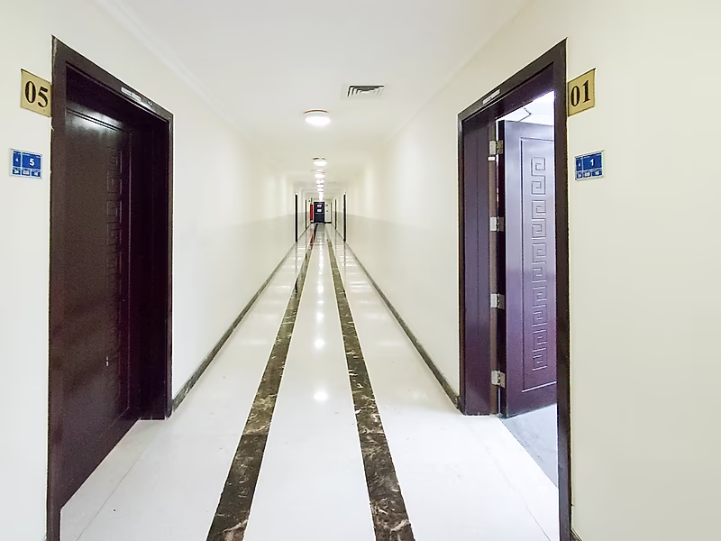 Premium Office for Rent in Al Muntazah - Photo 2
