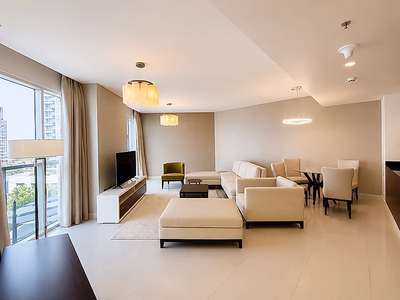 شقة غرفة وصالة للبيع في DAMAC Marina View | إطلالة بحرية مميزة وفرصة استثمارية رائعة - Photo 1