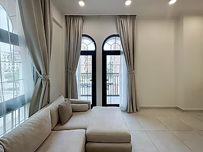 شقة فاخرة بغرفة نوم واحدة Interiors أنيقة
