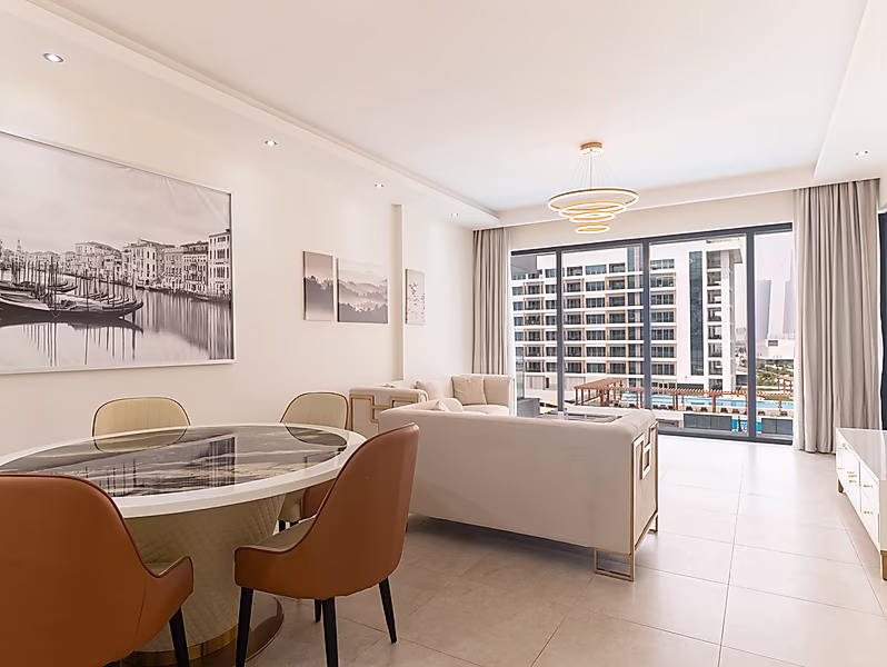 Chic 1BR Apartment with Modern Finishes - Photo 3