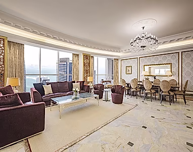 Stunning 4BR Apartment with Luxurious Finishes