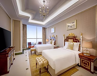 Stunning 4BR Apartment with Luxurious Finishes