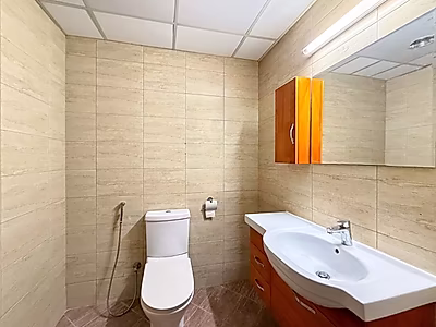 Elegant 3BR Residence Overlooking the Stadium – Fox Hills