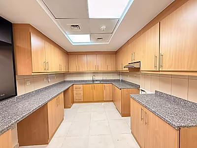 Elegant 3BR Residence Overlooking the Stadium – Fox Hills