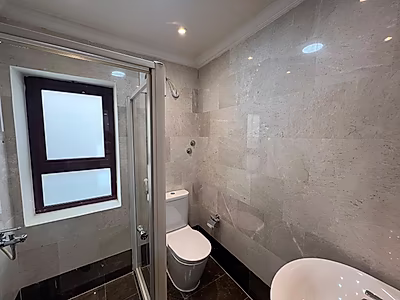 SPACIOUS 5+M+DRIVER | COMPOUND VILLA | LAGOON