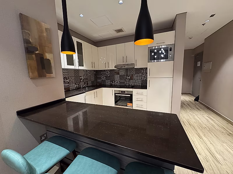 ELEGANT INTERIOR! 1-BEDROOM APARTMENT | BIN MAHMOUD - Photo 6