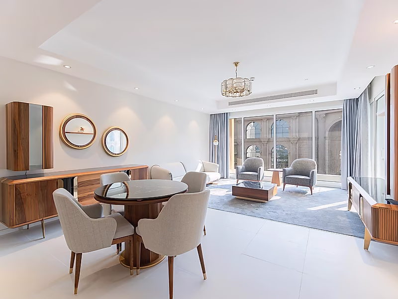 COZY 1-BEDROOM WITH CONTEMPORARY ELEGANCE - Photo 2