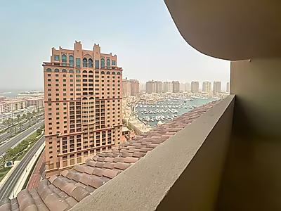 الأناقة بانتظارك | شقة 3 غرف نوم + غرفة خادمة مفروشة بالكامل | بورتو