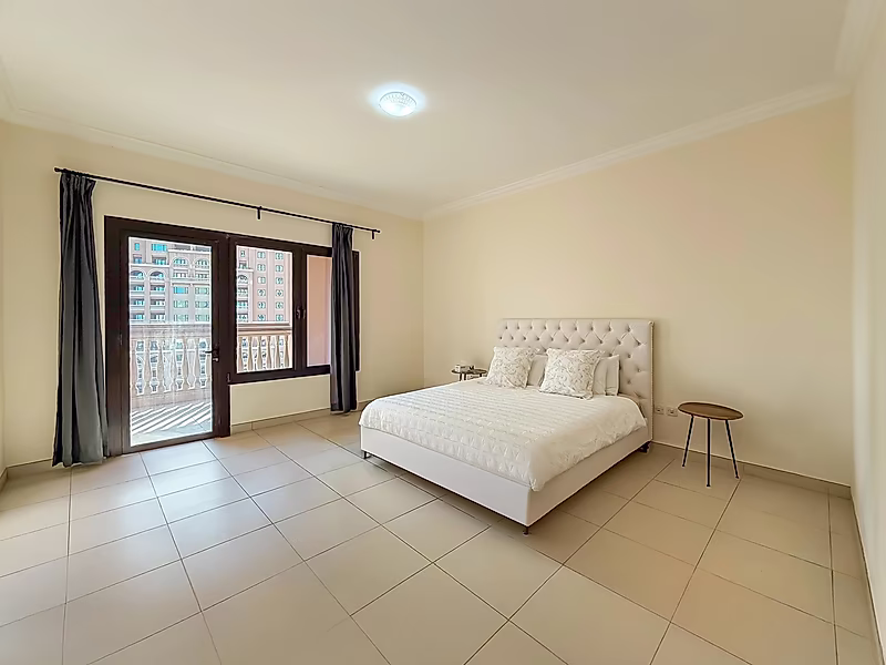 TENANTED INVESTMENT | 148 SQM | READY TITLE DEED - Photo 5