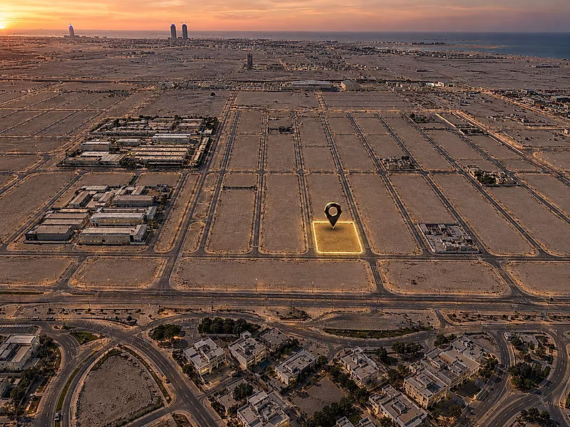 PRIME FREEHOLD | 400 SQM VILLA PLOT | LUSAIL HUZOOM | BUILD YOUR DREAM HOME TODAY - Photo 1