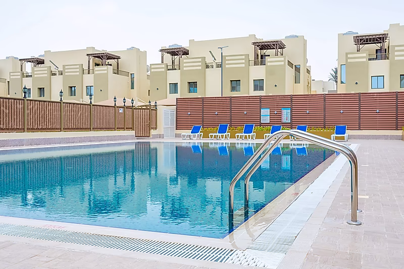 Spacious 6BR Villa | Perfect for Families - Photo 3