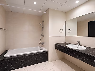 Sophisticated 1BR FF Modern Elegance