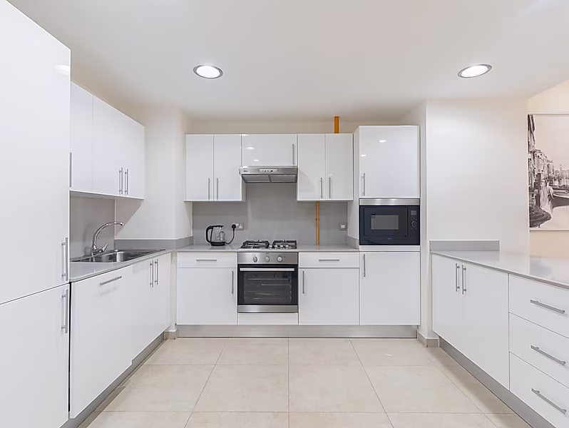 BILL INC!STYLISH 1BR FF APART WITH MODERN FINISHES - Photo 8