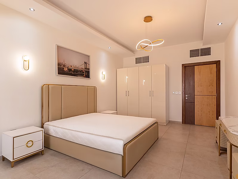 BILLS IN! ATTRACTIVE 1-BR APARTMENT WITH MODERN ELEGANCE - Photo 6